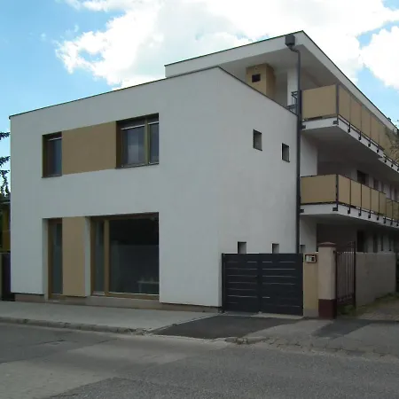 Zita Apartman Balatonalmádi