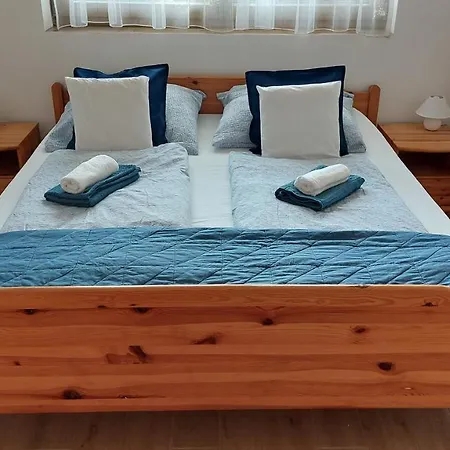 Zita Apartman Διαμέρισμα Balatonalmádi