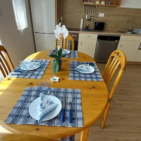 Διαμέρισμα Zita Apartman Balatonalmádi